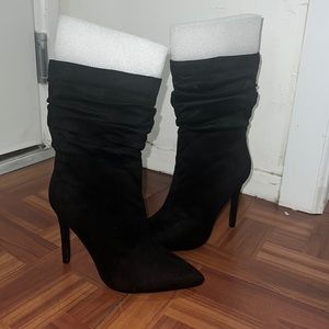 Runched ankle heels boots